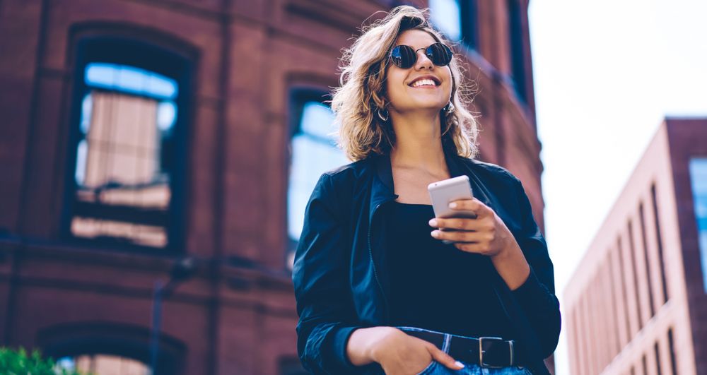 Tối ưu hóa tỷ lệ chuyển đổi (Conversion Rate Optimization hay gọi tắt là CRO) là quá trình tối ưu hóa trải nghiệm trang web hoặc trang đích dựa trên hành vi của khách truy cập trang web để giúp cải thiện xác suất khách truy cập thực hiện các hành động mong muốn (chuyển đổi) trên trang đó.