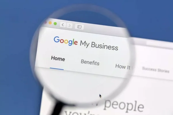 Google My Business (GMB) là một trong những công cụ mạnh mẽ nhất mà các thương hiệu có để thu hút và chuyển đổi khách hàng thông qua công cụ tìm kiếm.